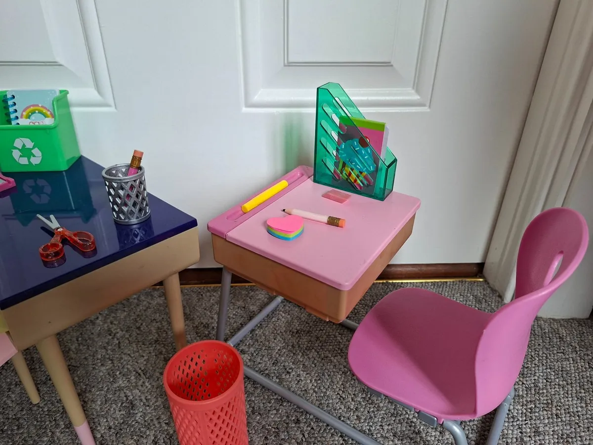 Our Generation school desks - Image 3
