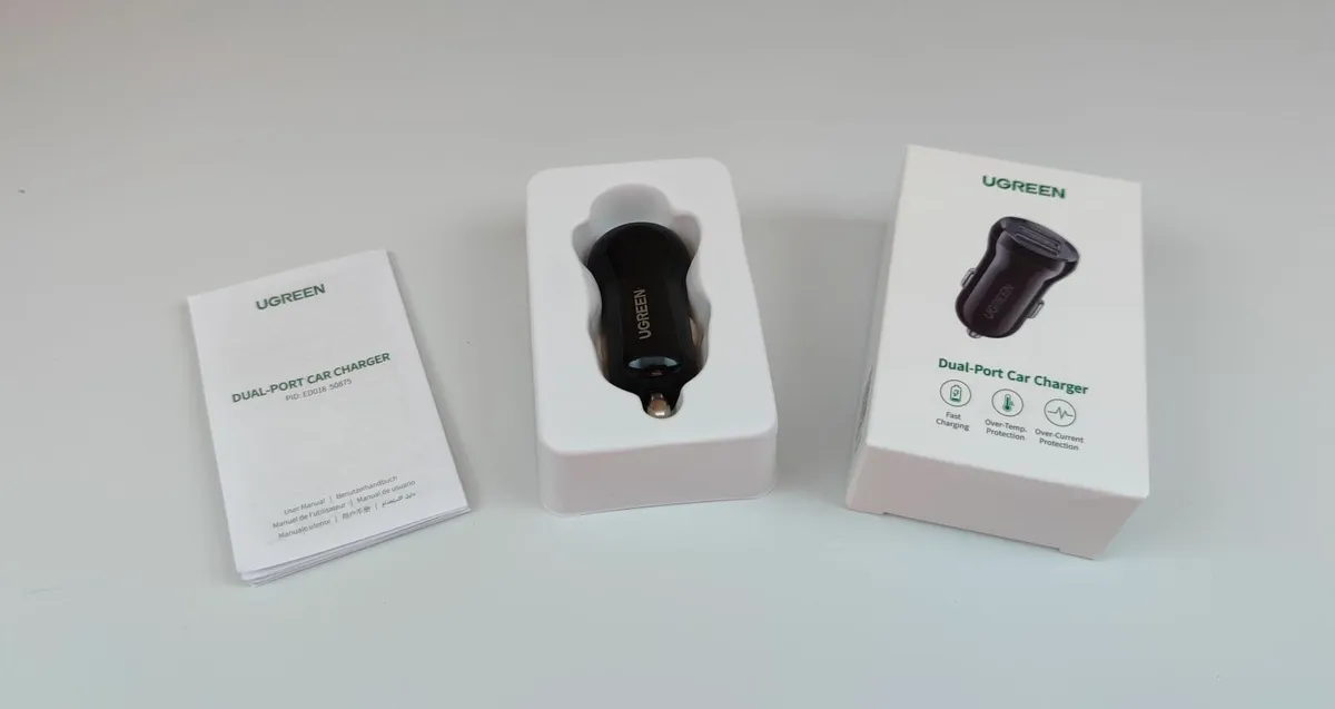 UGREEN DUAL PORT CAR CHARGER 2x USB 2.40A - Image 1