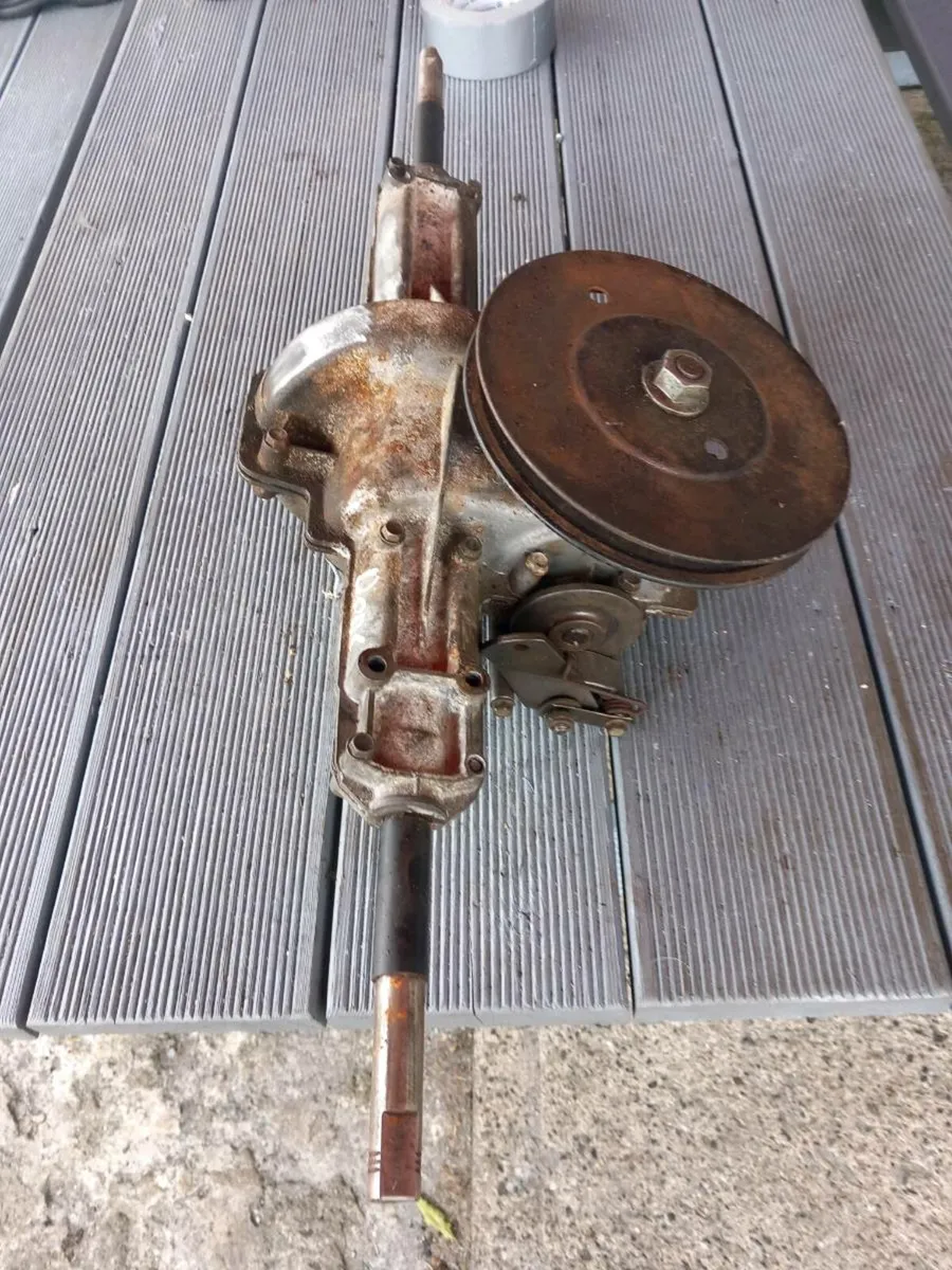 Cub cadet/M.T.D transmission for sale - Image 3