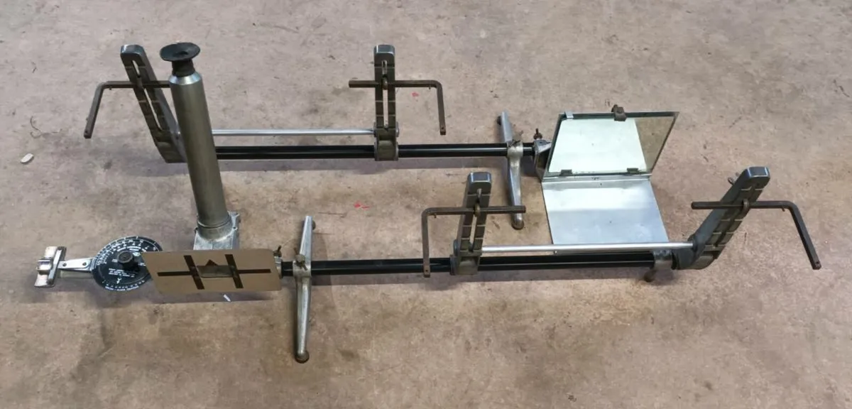 Dunlop tracking equipment - Image 3