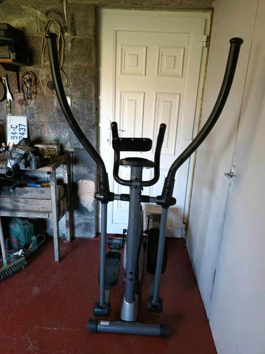 Crosstrainer