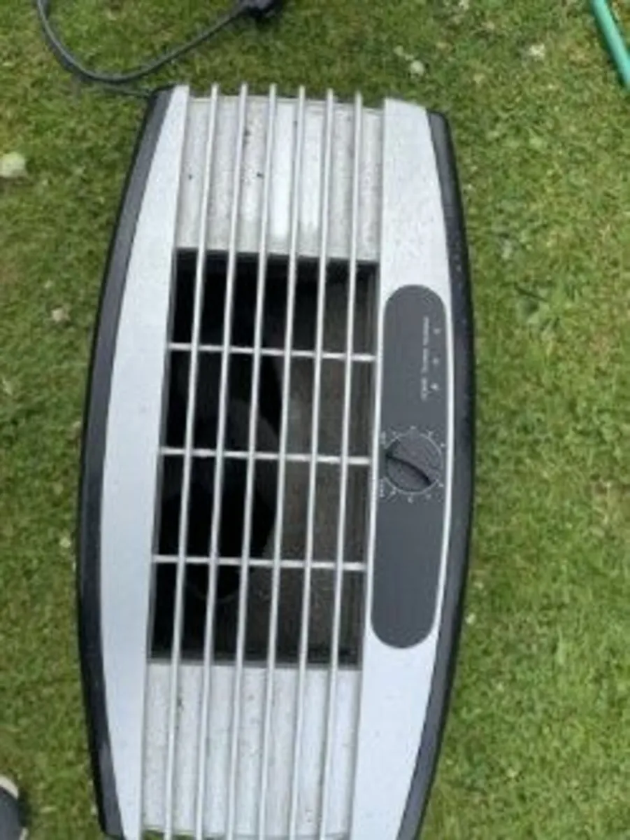 Dimplex Dehumidifier - Image 2