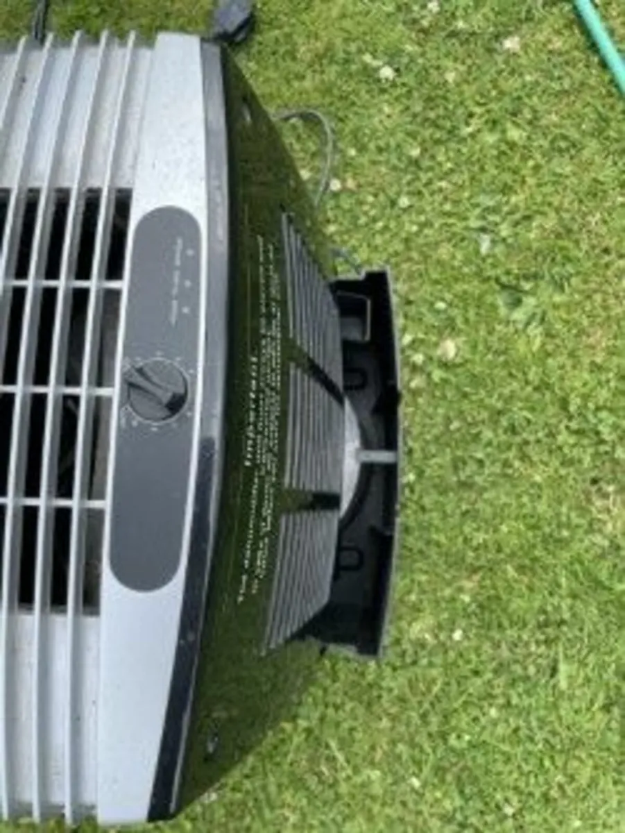 Dimplex Dehumidifier - Image 3