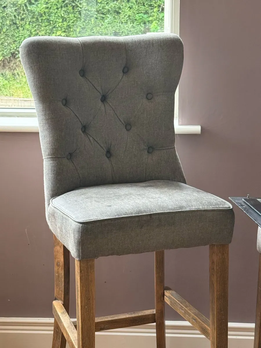 6 x Kitchen Island High Chairs - Image 1