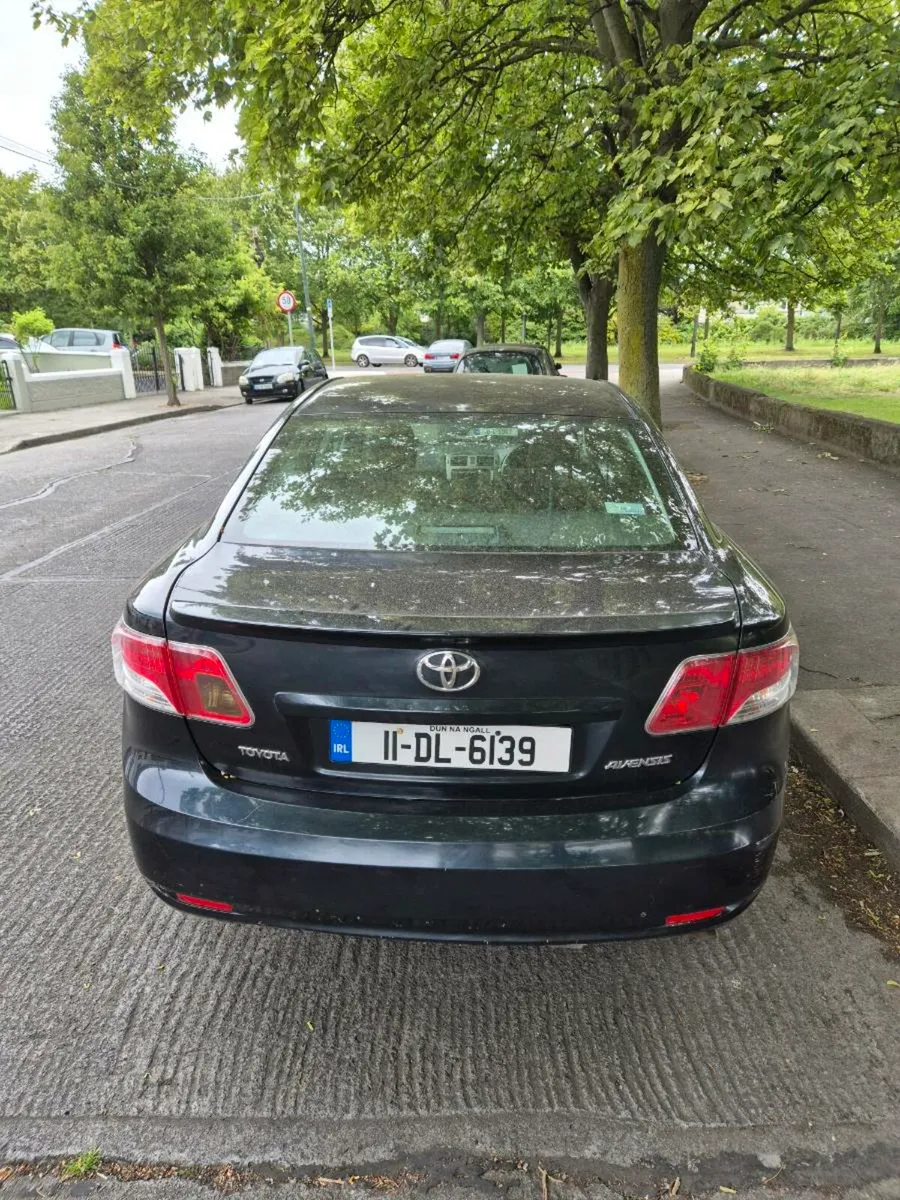 Toyota Avensis - Image 4