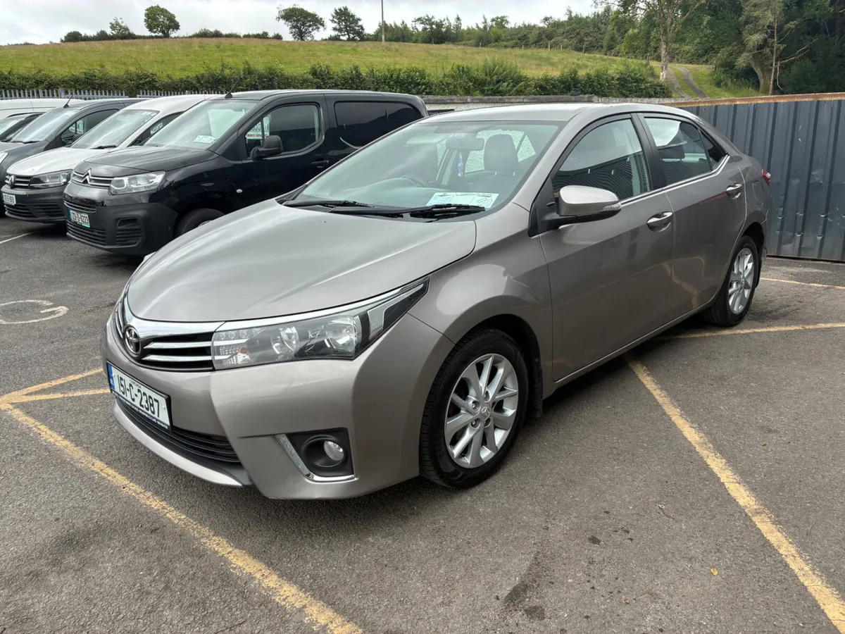 Toyota Corolla 2015 - Image 4