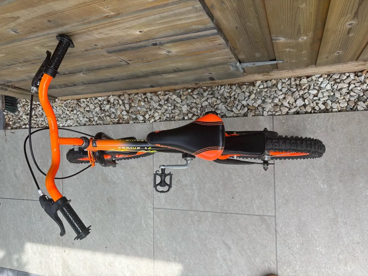 Kids 16 inch bike - Image 2