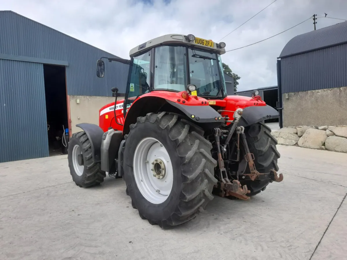 2006 MF 6490 - Image 4