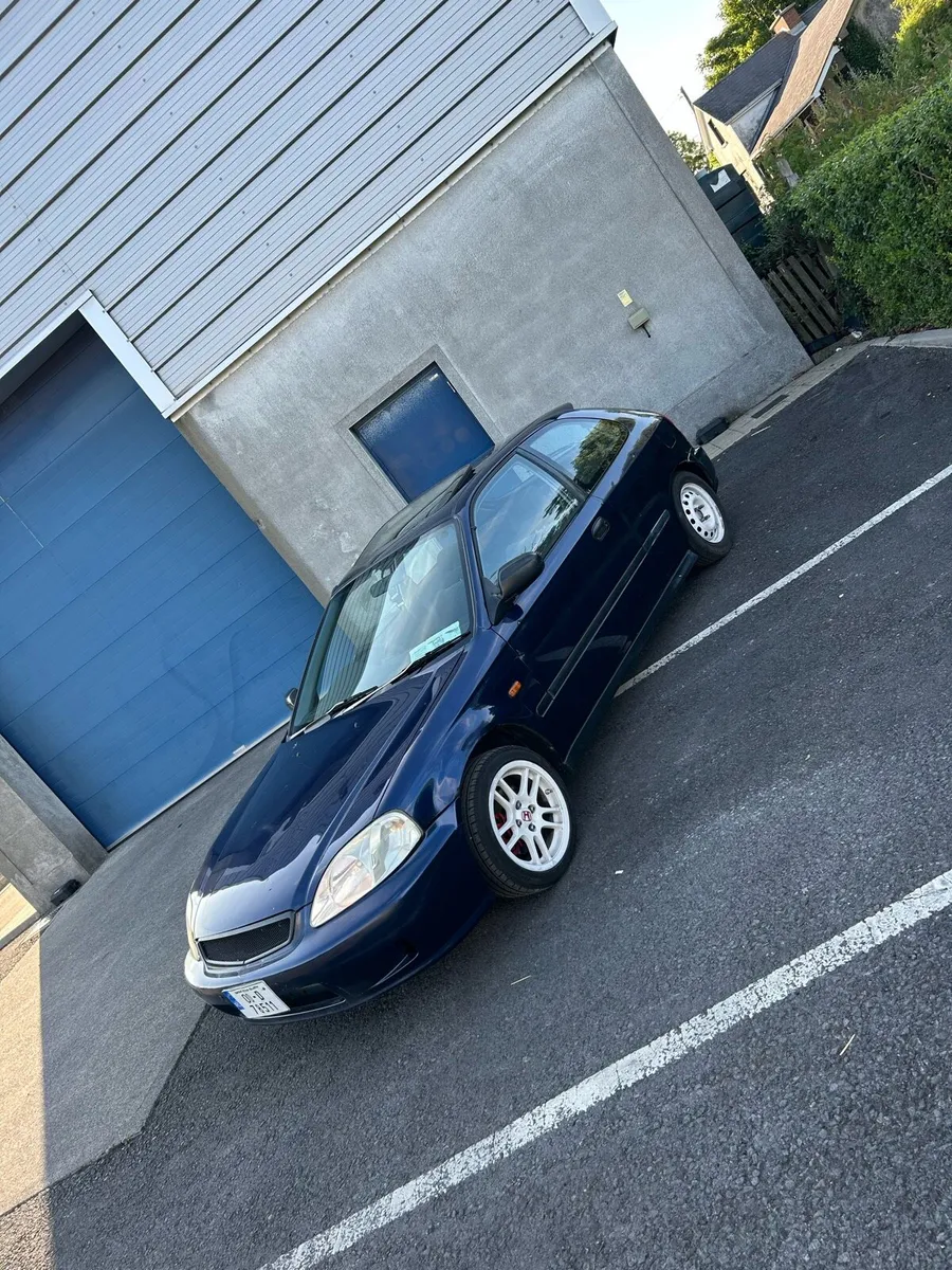 Honda civic ej9 Automatic - Image 2