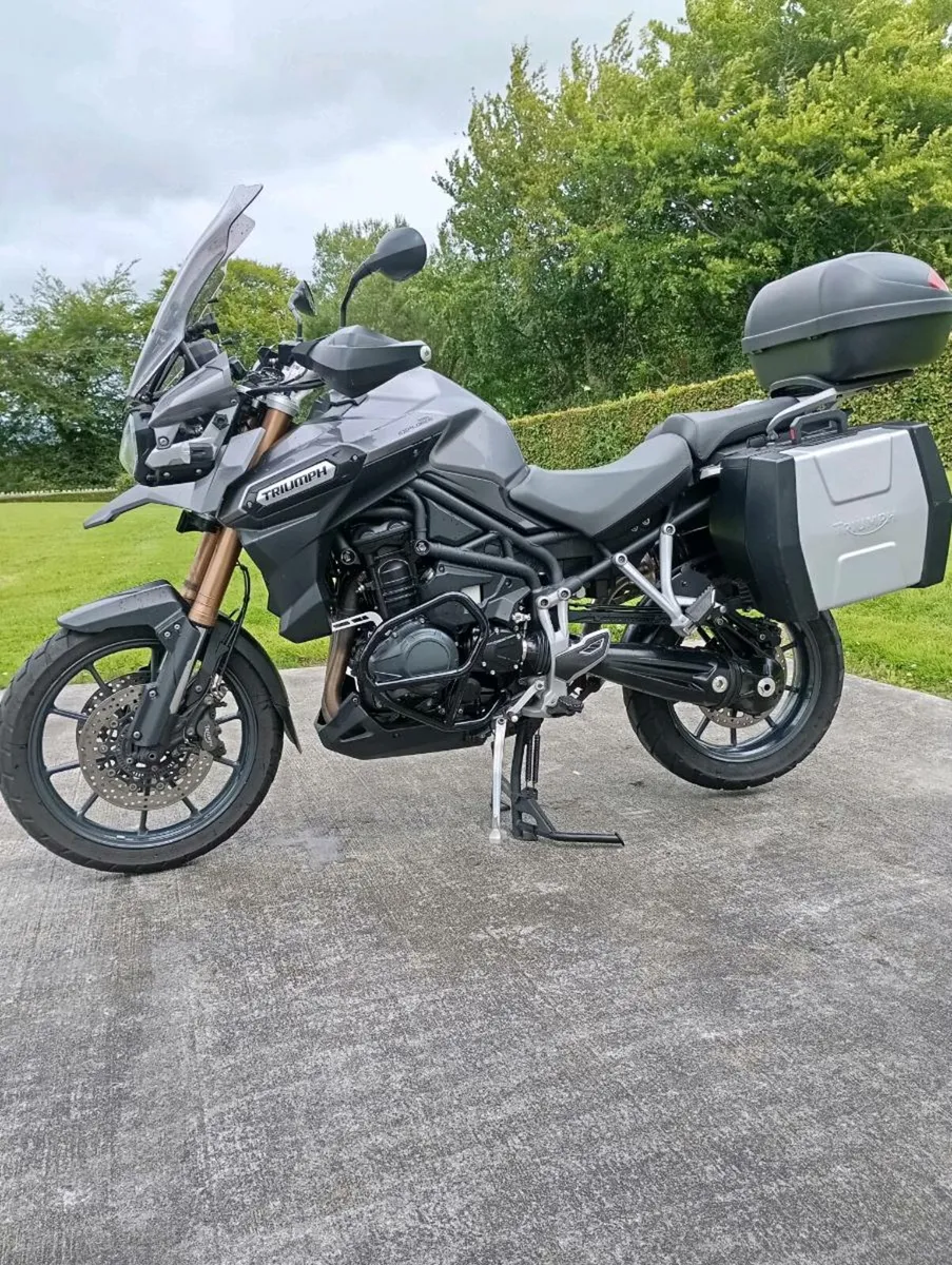 2012 Triumph explorer 1200 - Image 2