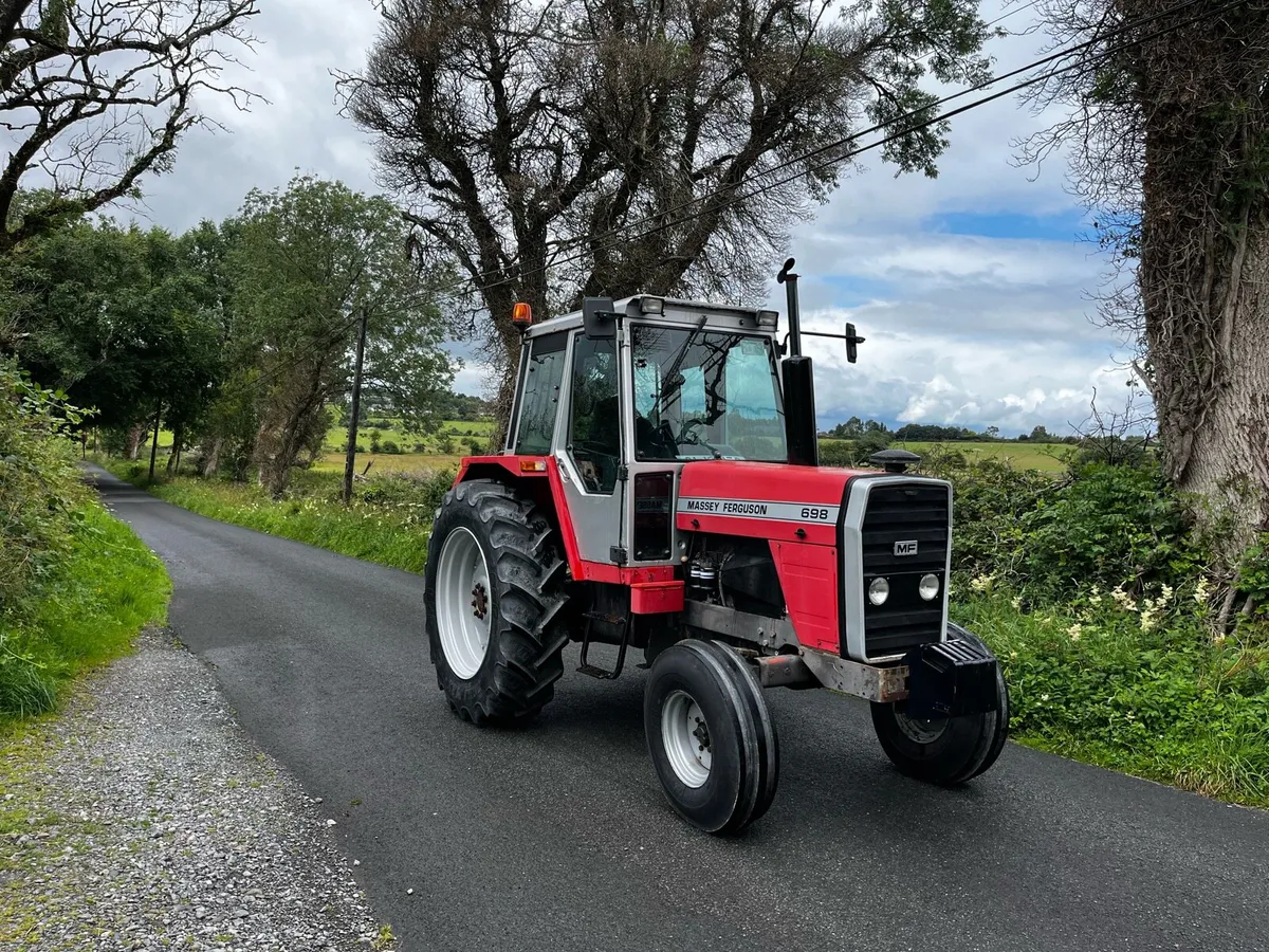 Massey Ferguson 698 - Image 1