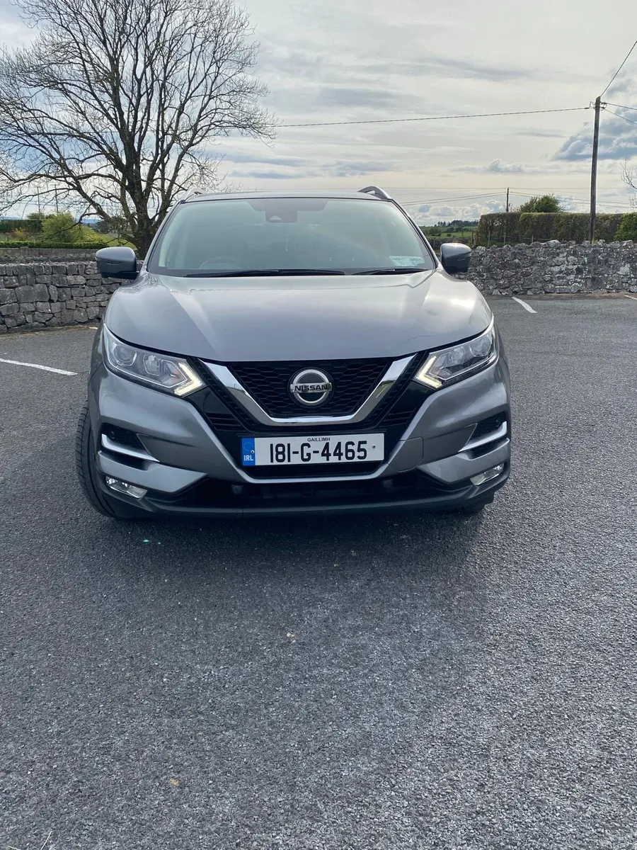 Nissan Qashqai DCI N-Connecta 5 Dr - Image 2