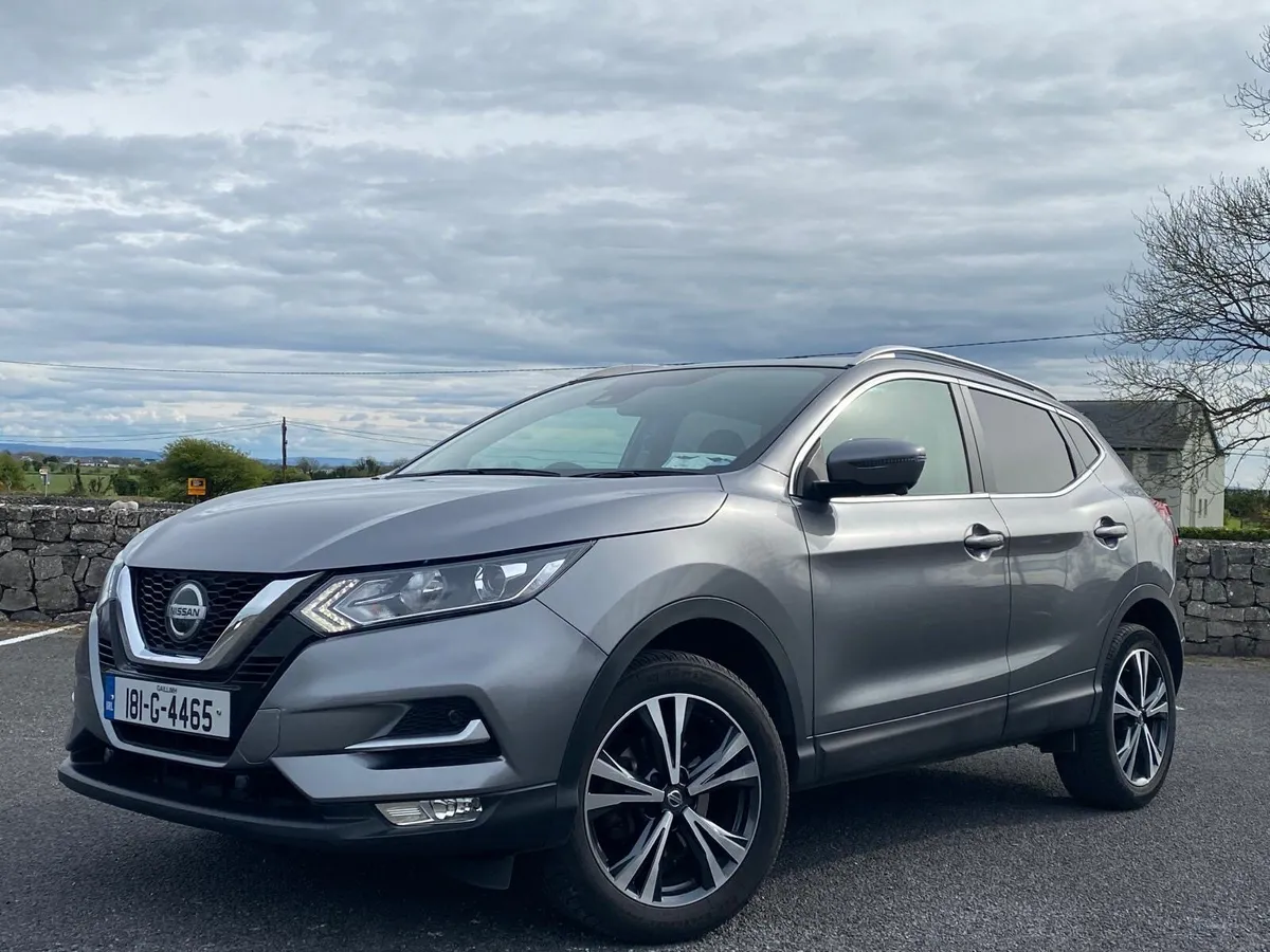 Nissan Qashqai DCI N-Connecta 5 Dr - Image 4