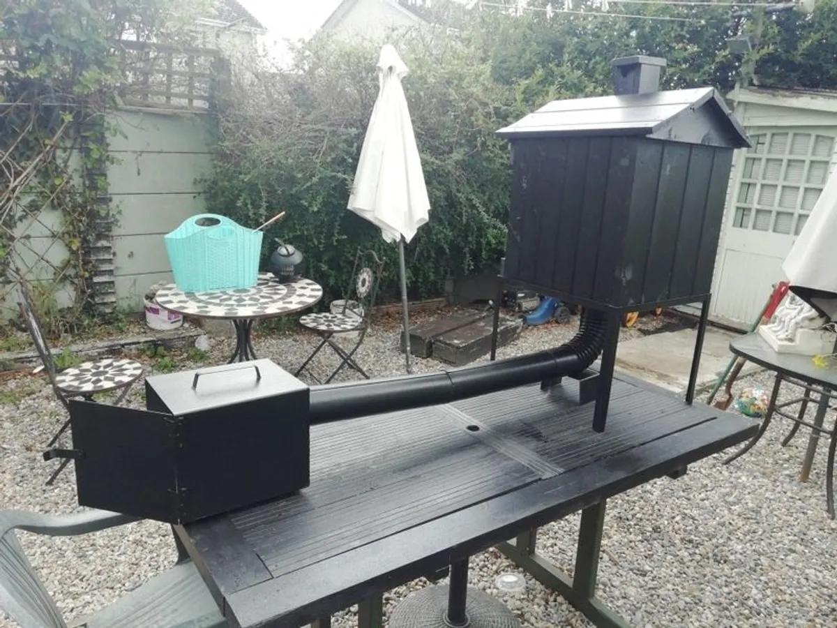 fish smoker - Image 1