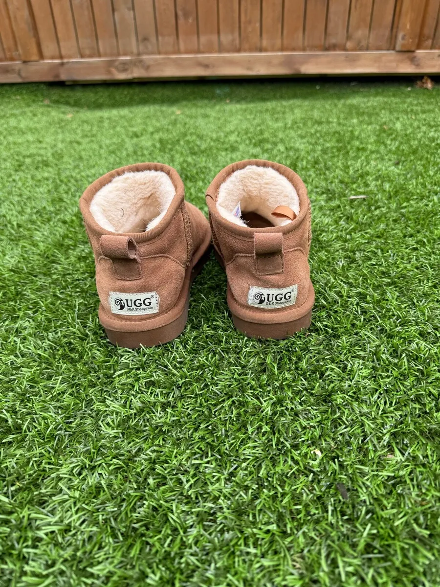 Ugg - Image 3