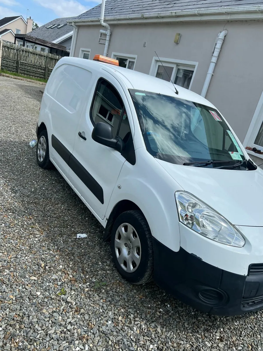 Peugeot Partner Van 2013 - Image 2