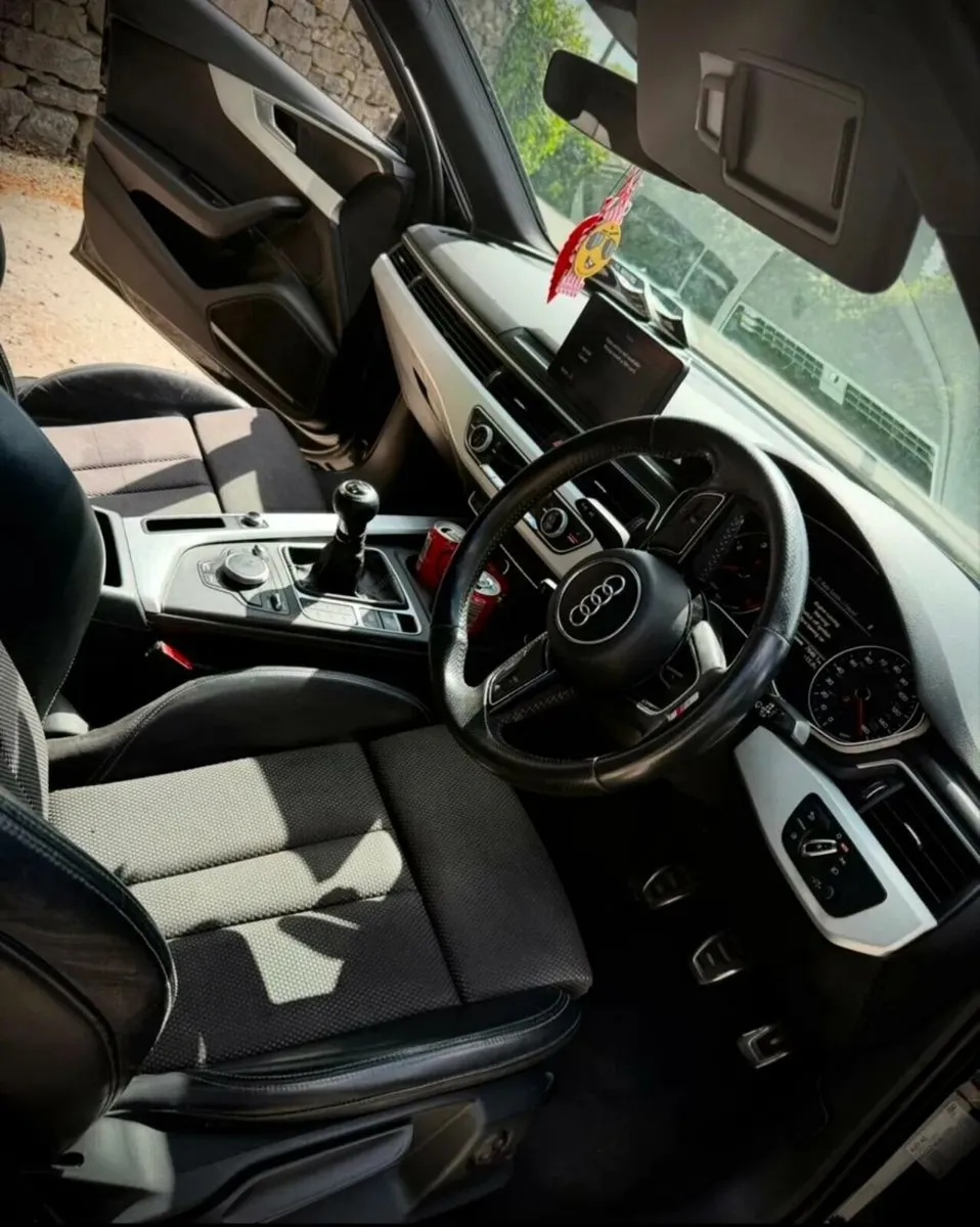 Audi s line - Image 2