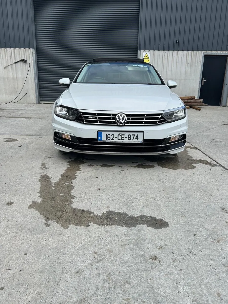 VW Passat R-line 2.0TDI M6F 150 HP - Image 2