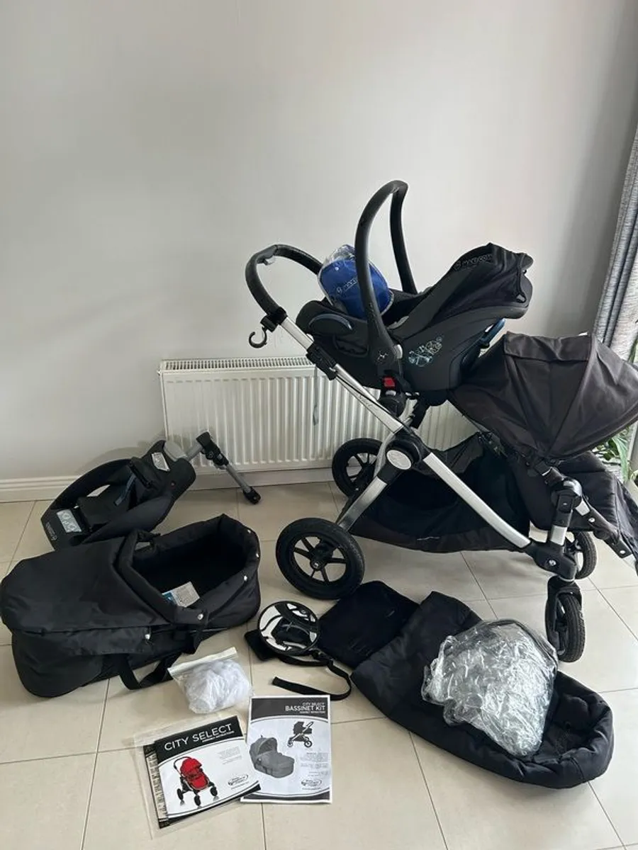 City Select full Travel System - Image 3
