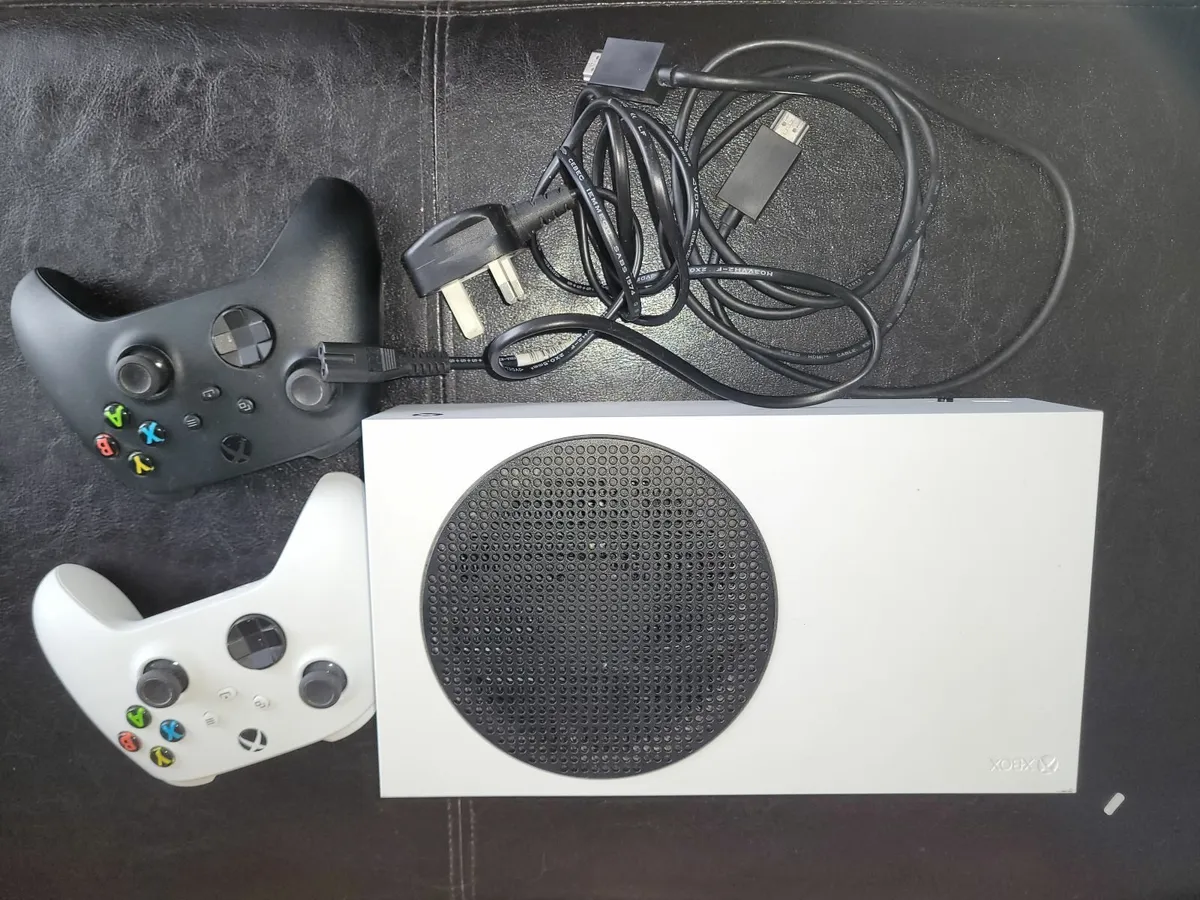 Xbox Series S - Image 4