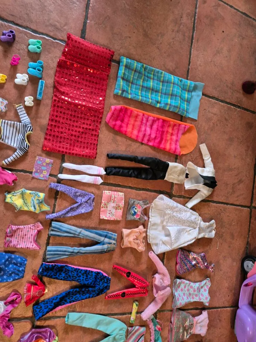 Barbie clothes and dolls - Image 3