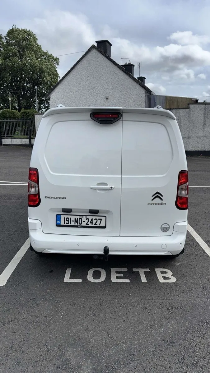 2019 CITREON BERLINGO 3 SEATER - Image 4