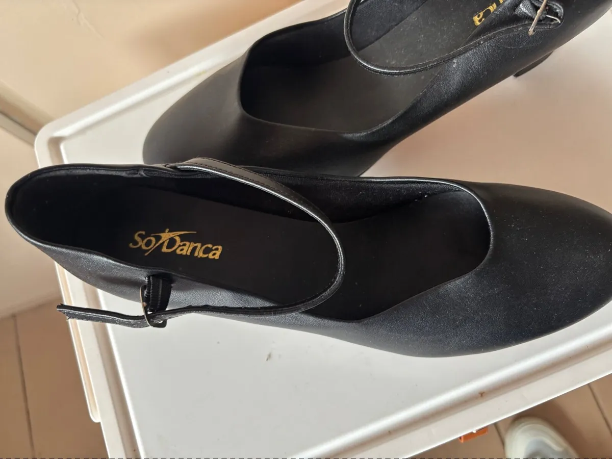 Shoes - Image 2