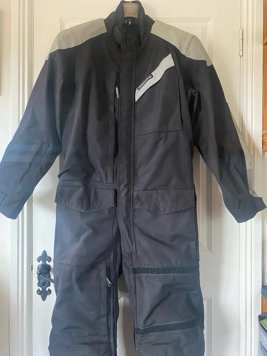 Aerostitch Roadcrafter R3. - Image 1