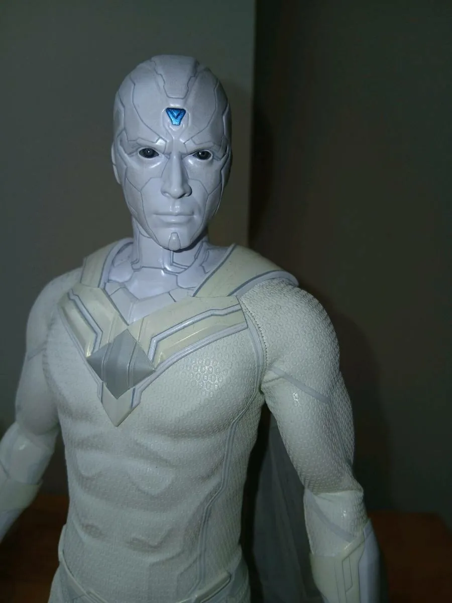 Hot Toys White Vision from Marvels WandaVision - Image 4
