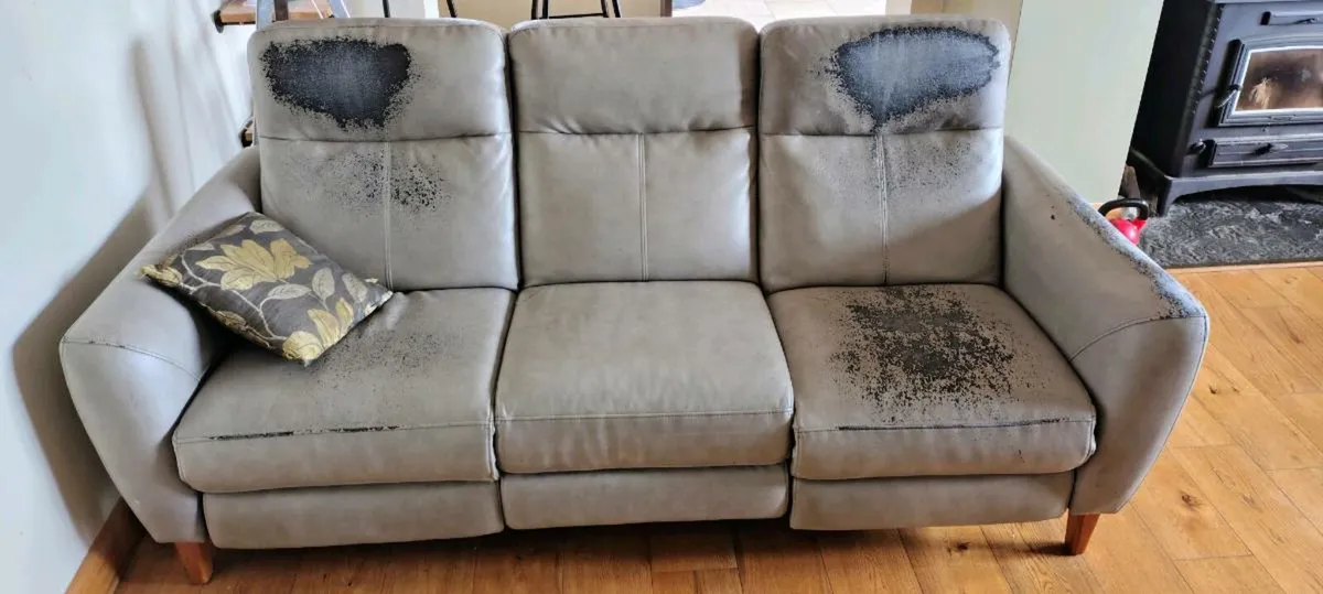 3 Seater & 2 Seater Electric Recliner Sofas - Image 3