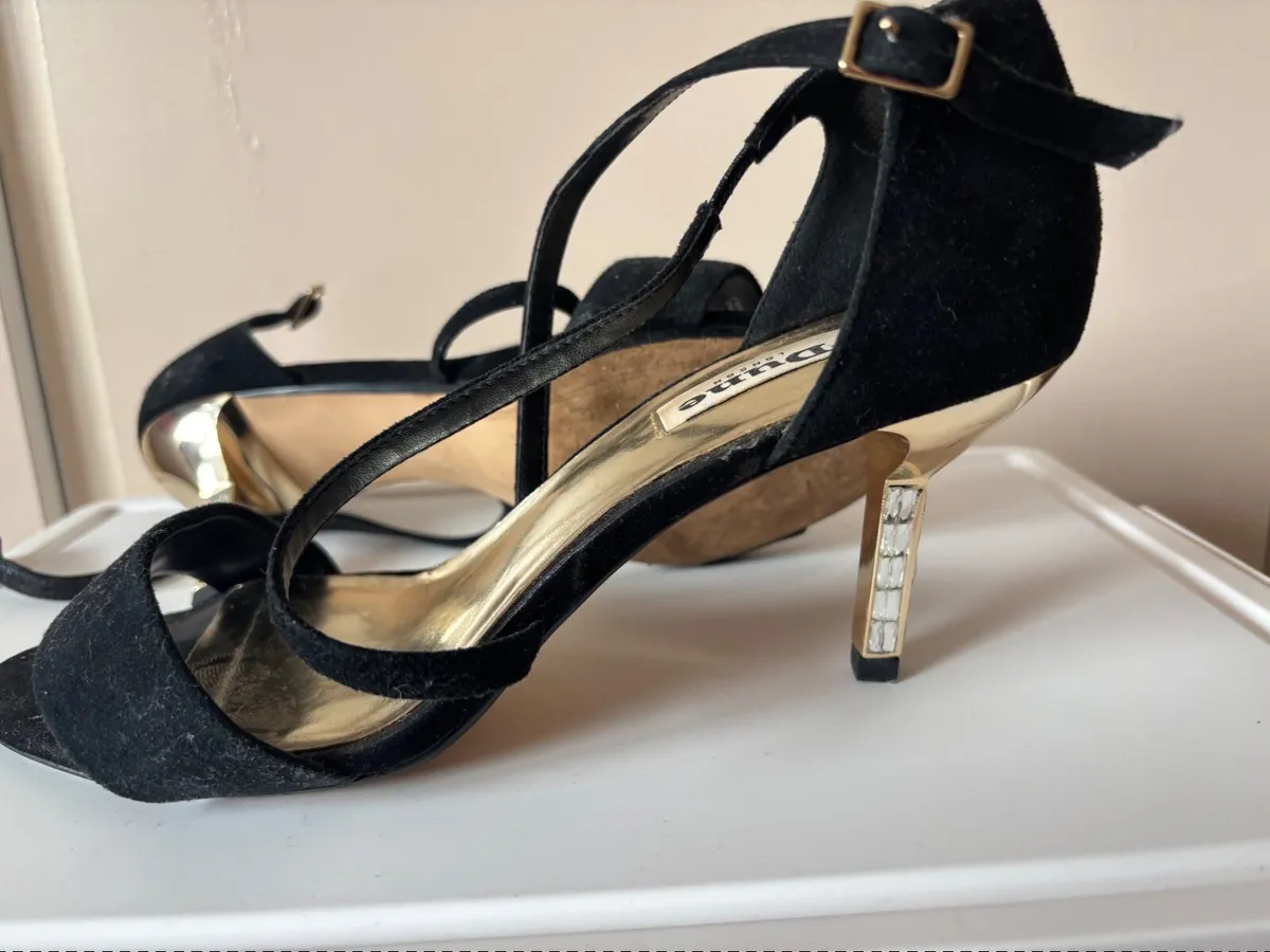 Shoes - Image 1