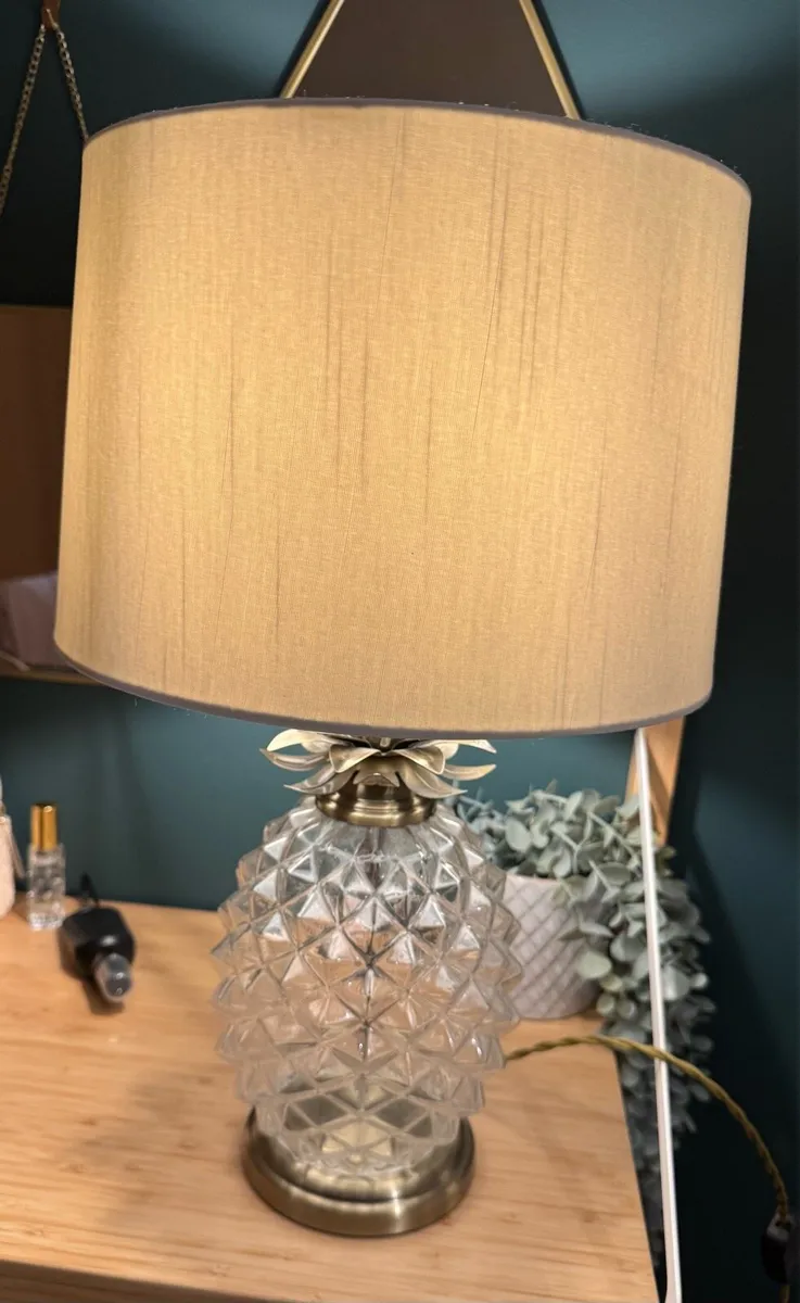 Pineapple Next table lamps - Image 1