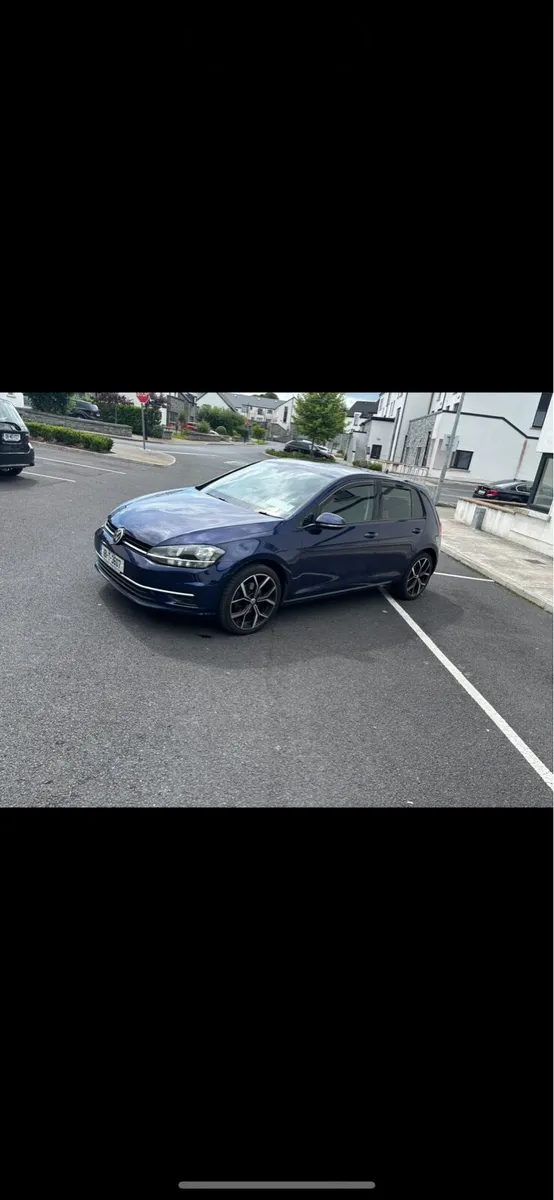 2018 Volkswagen Golf - Image 4