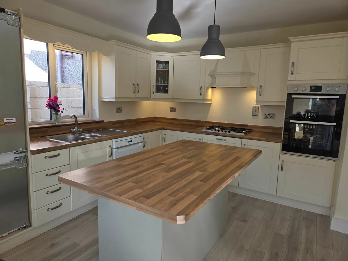 Kitchen - Image 2