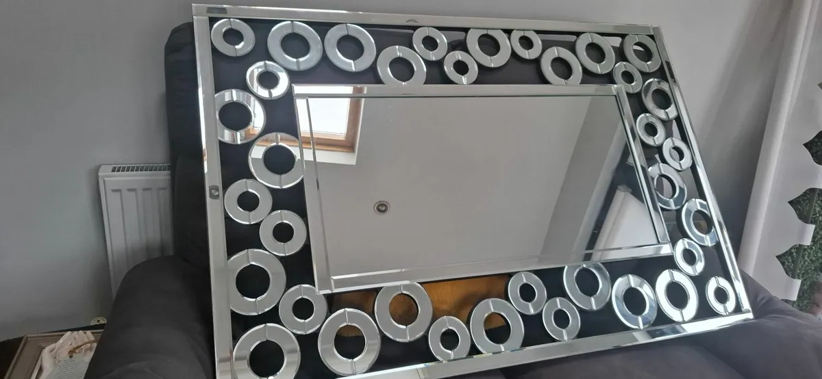 Mirror - Image 2