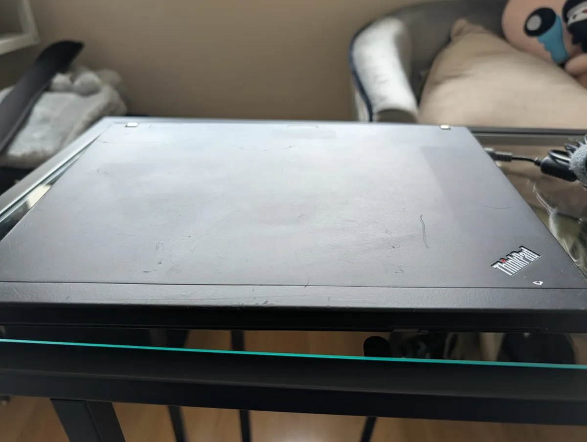 Lenovo ThinkPad Laptop - Image 4