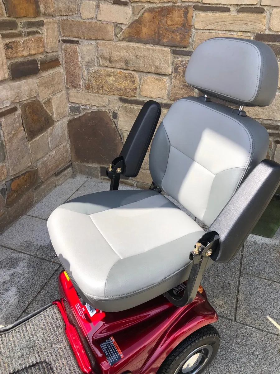 Mobility Scooter - Image 4
