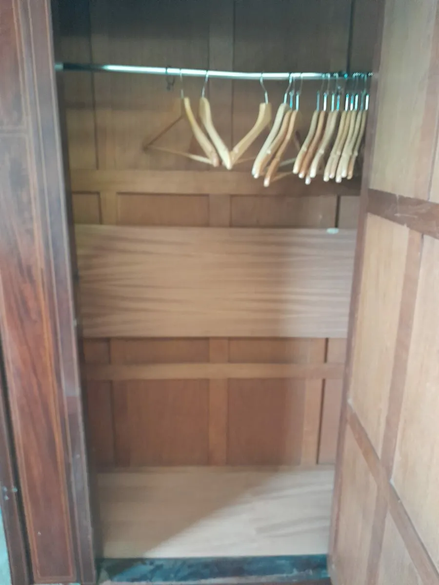 Chair and wardrobe - Image 2