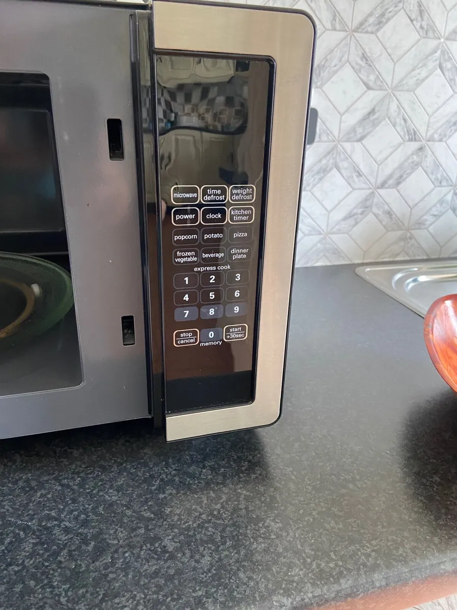 Microwave - Image 3