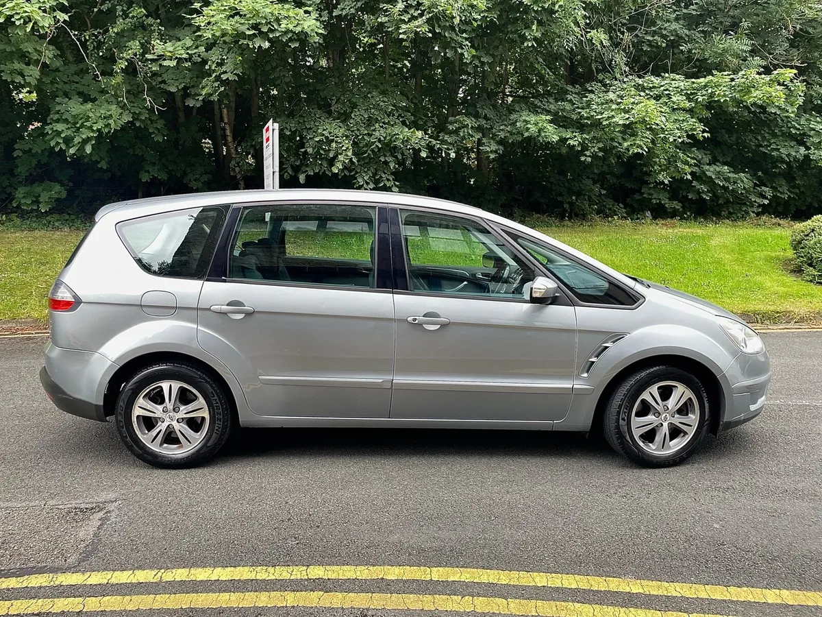 Ford S-Max 7 seater new Nct 1 irish owner low km - Image 2