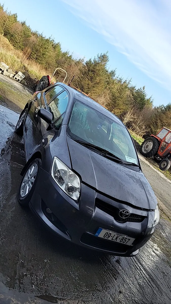 Toyota auris - Image 4