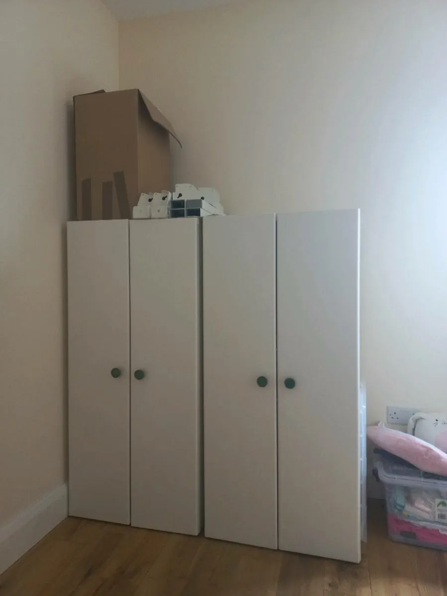 Children wardrobe - Image 4