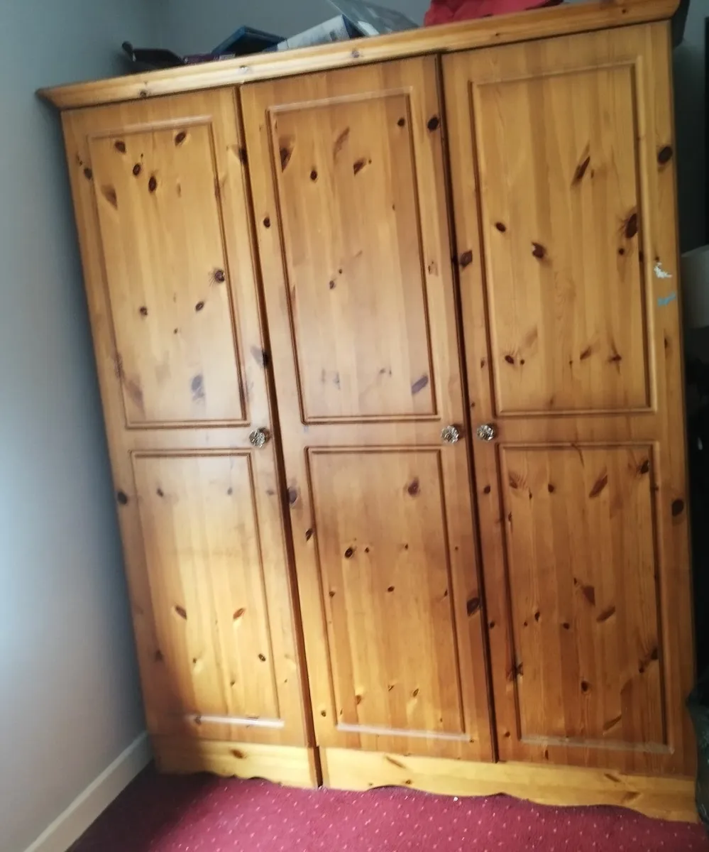Oak double wardrobe - Image 3