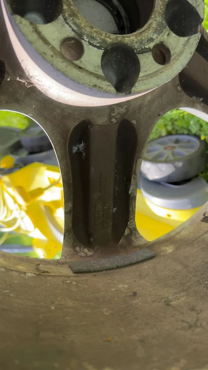 1 x tire with rim, not welded - Image 4