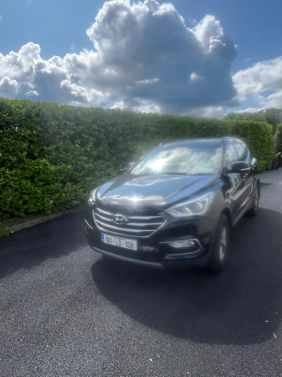 Hyundai Santa Fe 2018 - Image 1