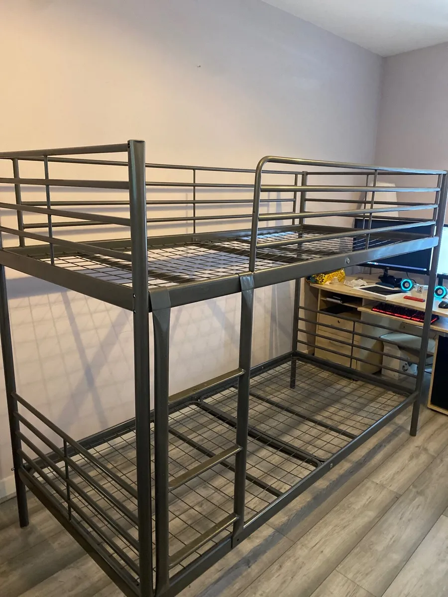 BunkBed - Image 1