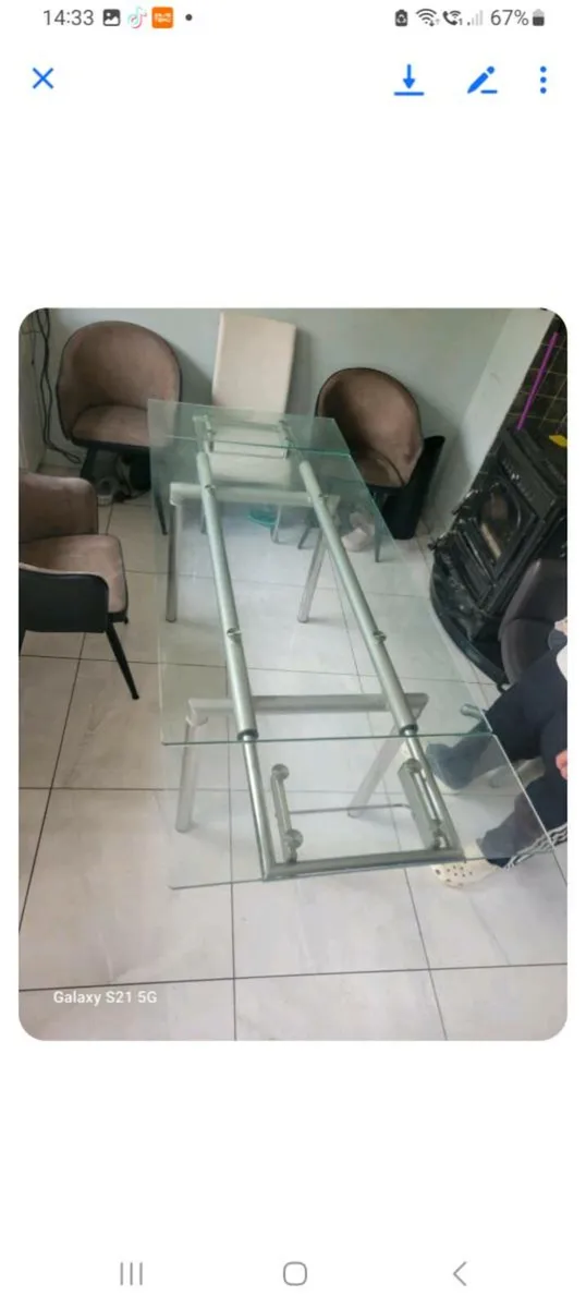 Kitchen table - Image 1