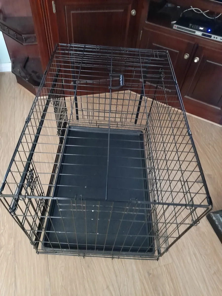 Dog crate - Image 1