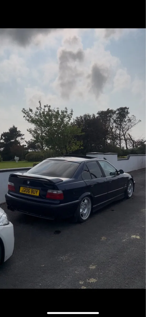 BMW e36 318i - Image 3