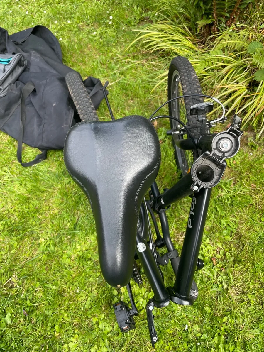 B.Fold  Folding Bike – Like New + Transport bag - Image 3